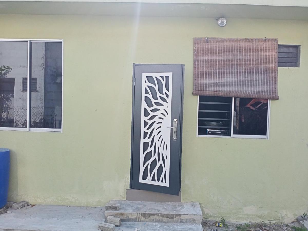 Holiday Home Bagan Lalang 5 Aircon كامبونغ باغان لالانغ المظهر الخارجي الصورة
